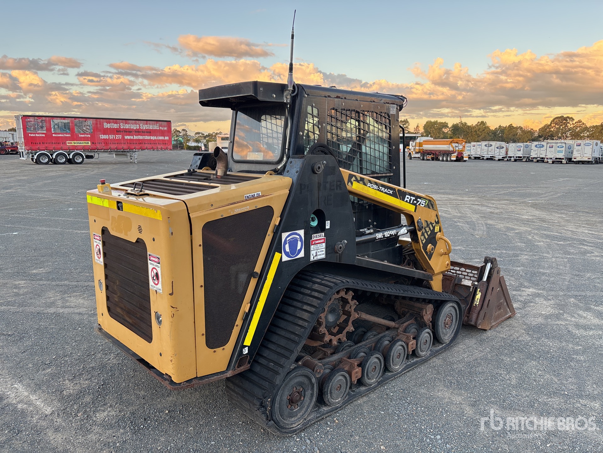 General Appearance with Picture, Right Rear Corner