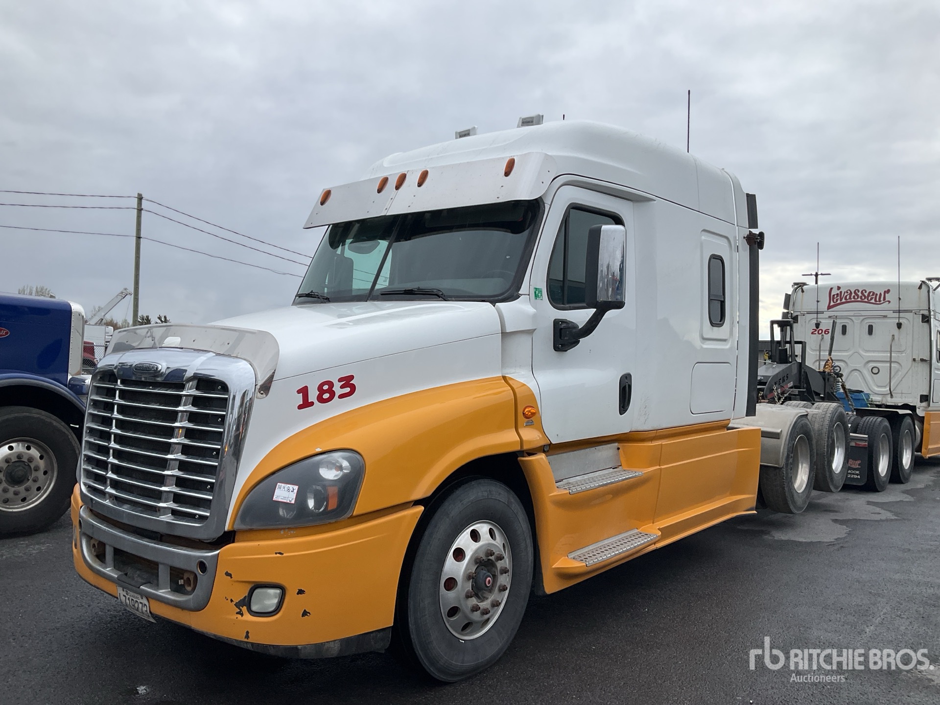 Photo of a 2018 Freightliner CASCADIA 125