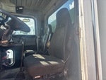 Cab with Seats/armrests