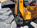 Hydraulics with Frame Leveling Cylinders