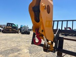 Hydraulics with Carriage Tilt Cylinder