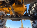 Drivetrain with Eje delantero