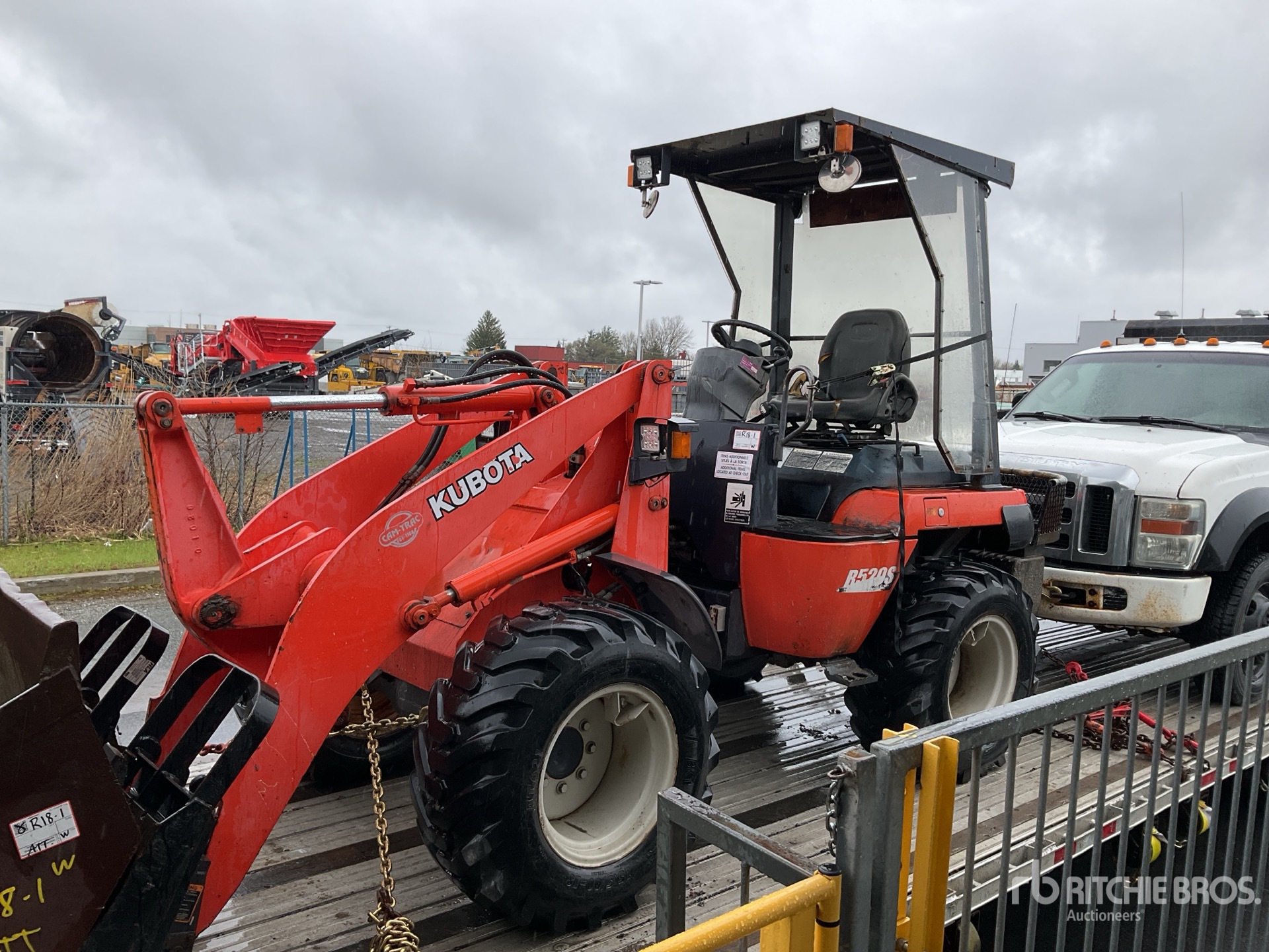 Photo of a 2006 Kubota R520S