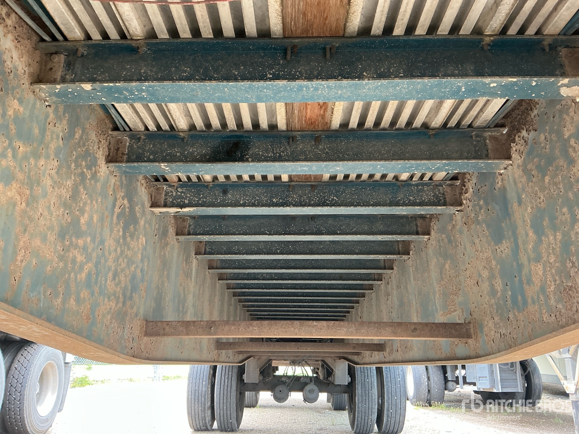 2000 Wabash 48 ft T/A Spread Axle