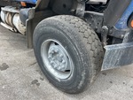 Underbody with Right Steer Tire
