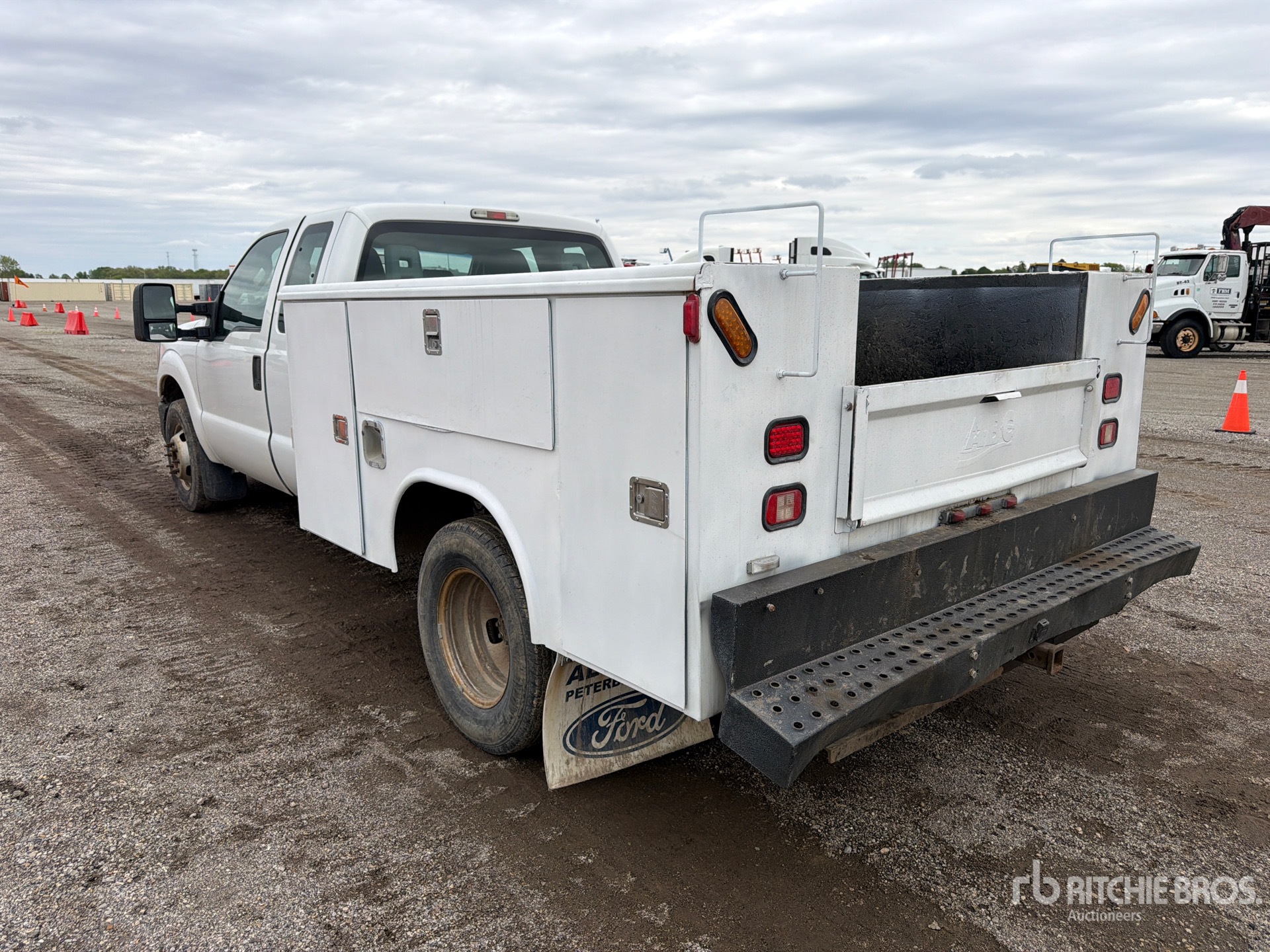 General Appearance with Picture, Left Rear Corner