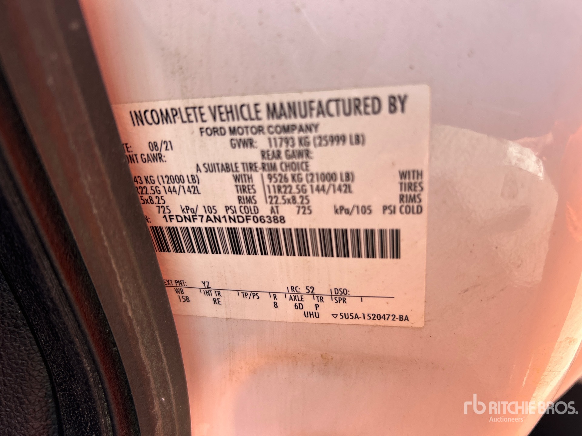 Photo of a 2022 Ford F-750