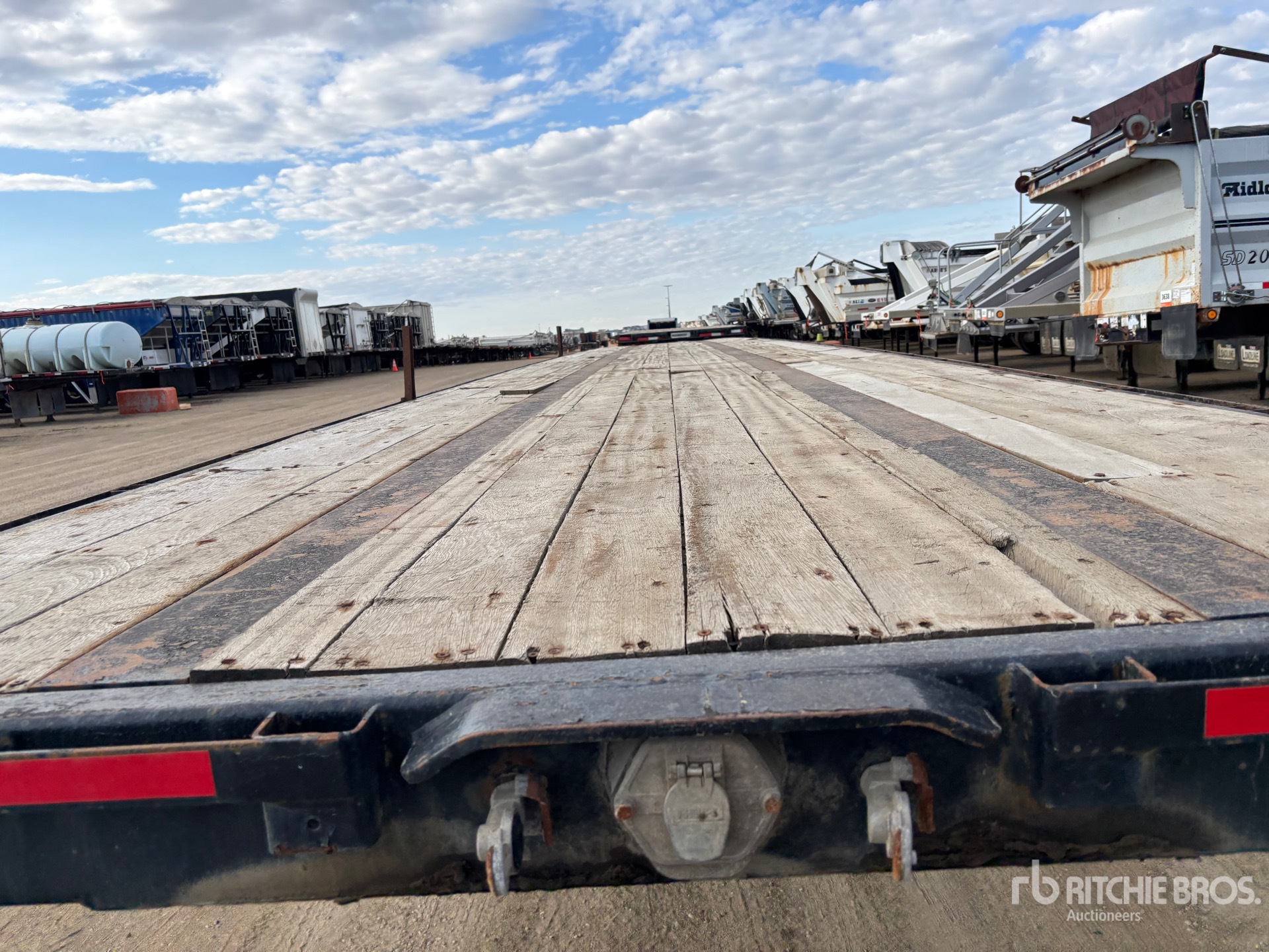 2006 Manac 53 FT TRI/A