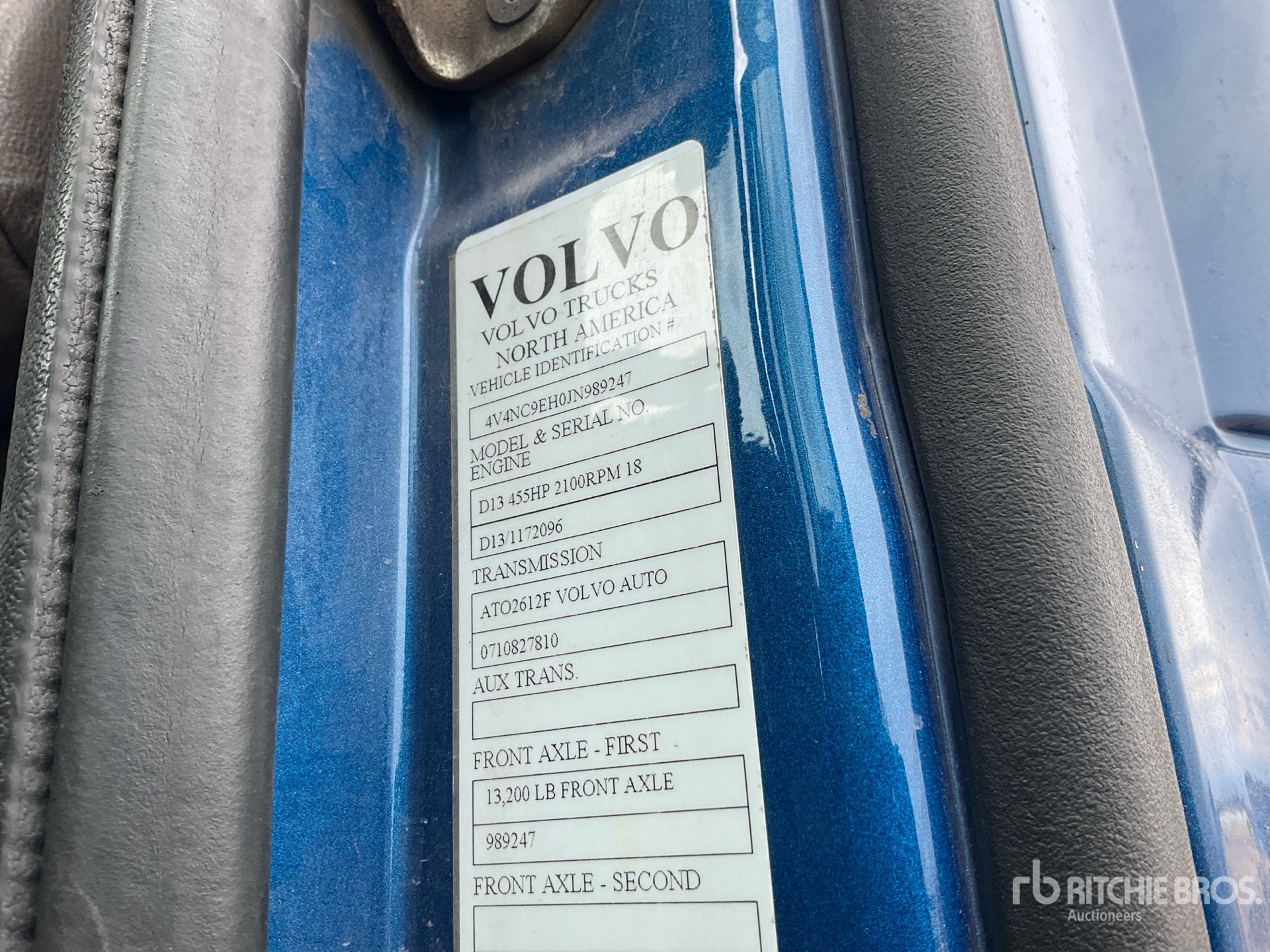 Photo of a 2018 Volvo VNL