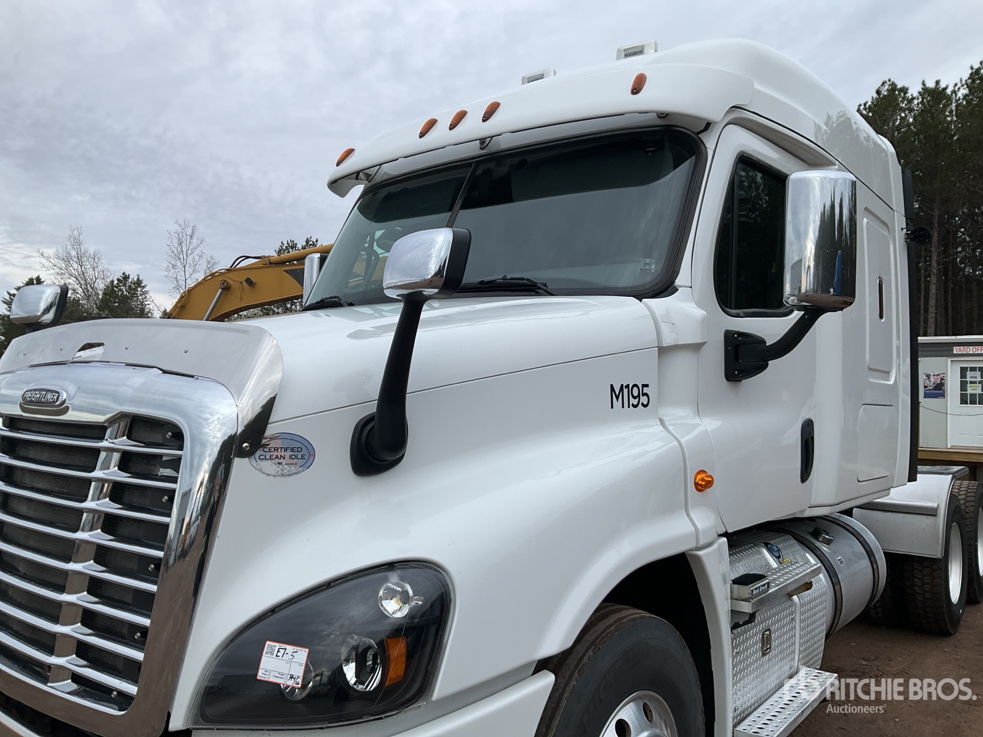 Photo of a 2019 Freightliner CASCADIA 125