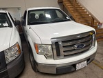 Picture, Right Front Corner