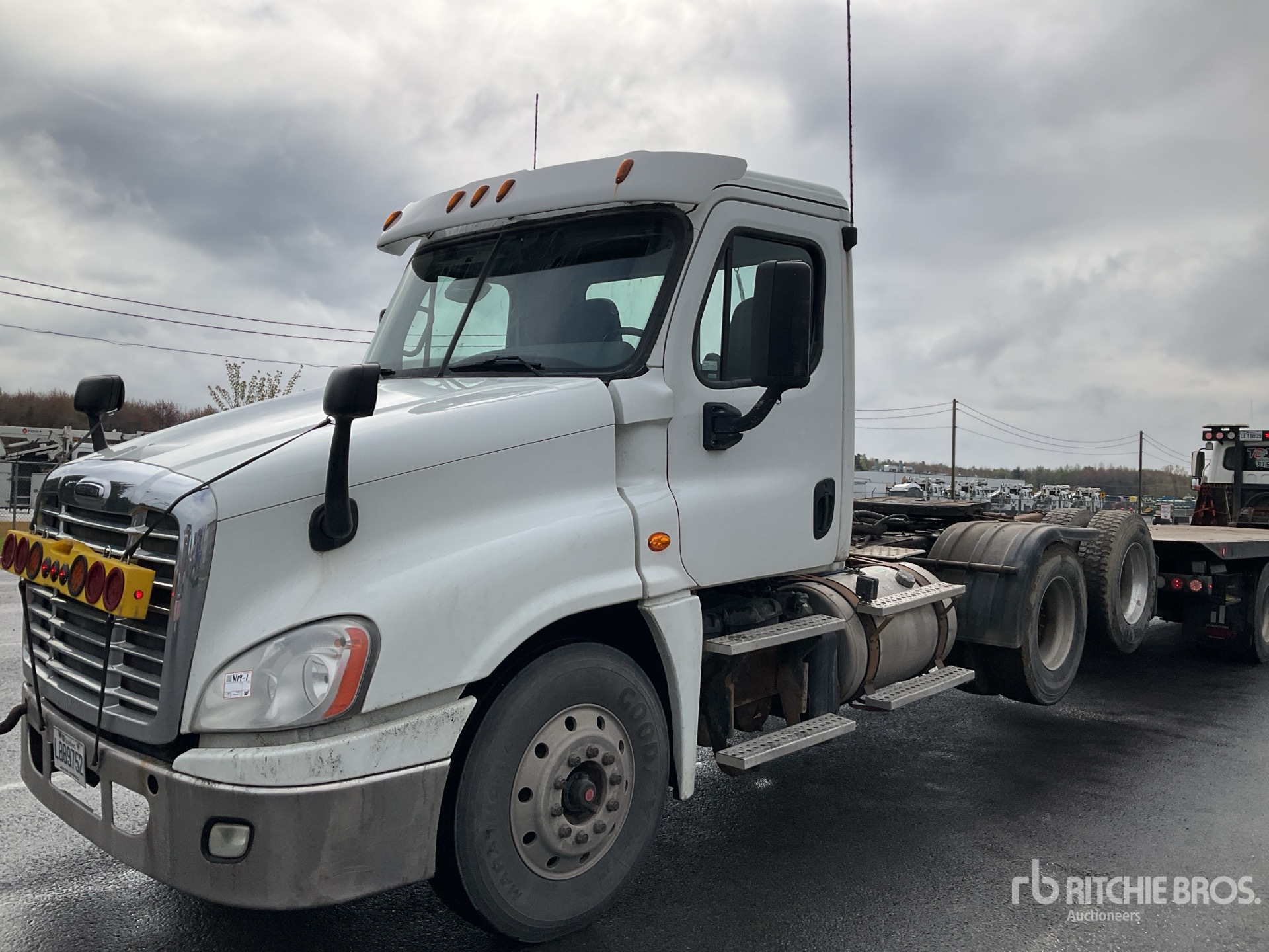 Photo of a 2016 Freightliner CASCADIA 125