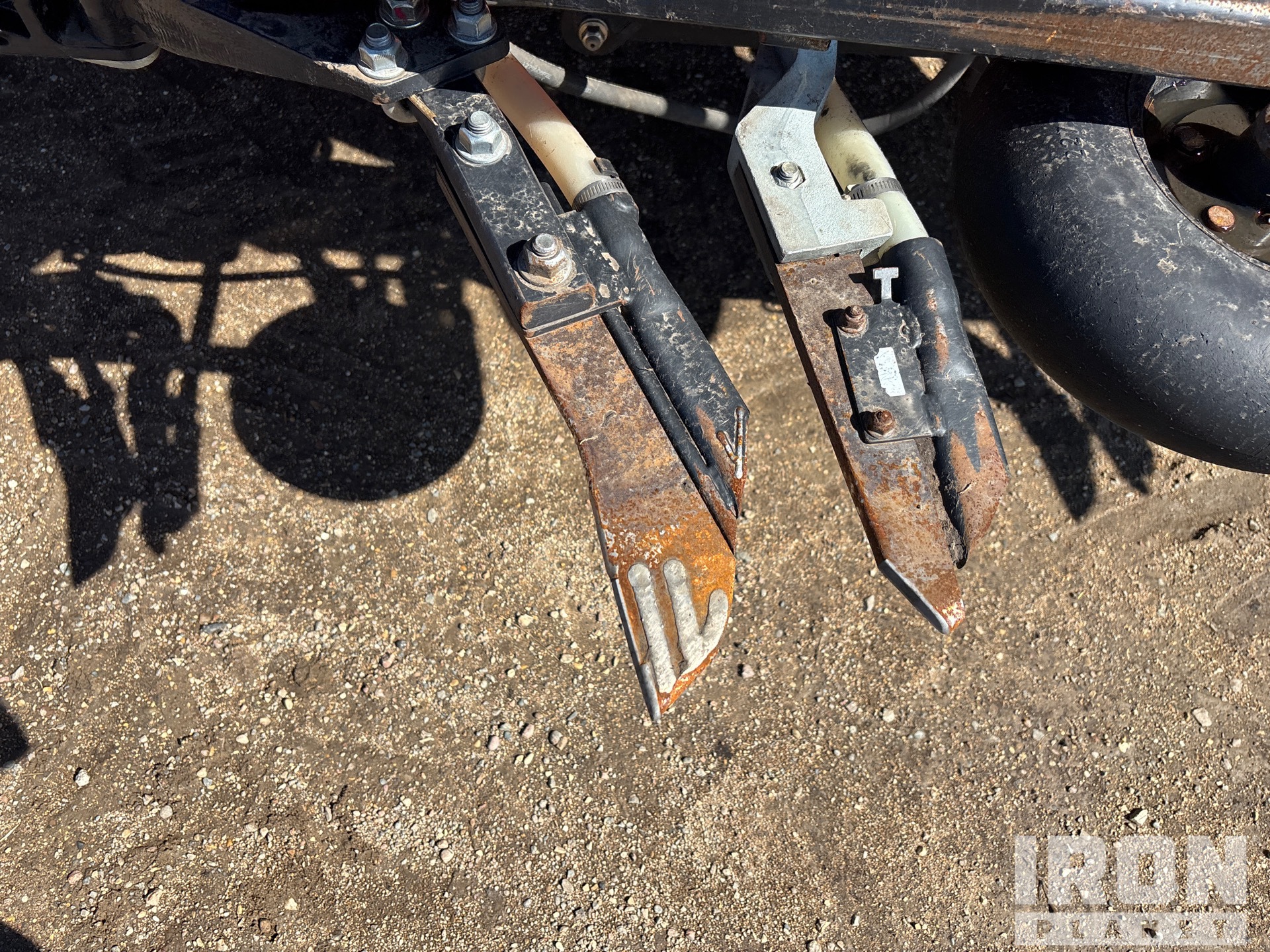 2023 Bourgault 3335-76PHD