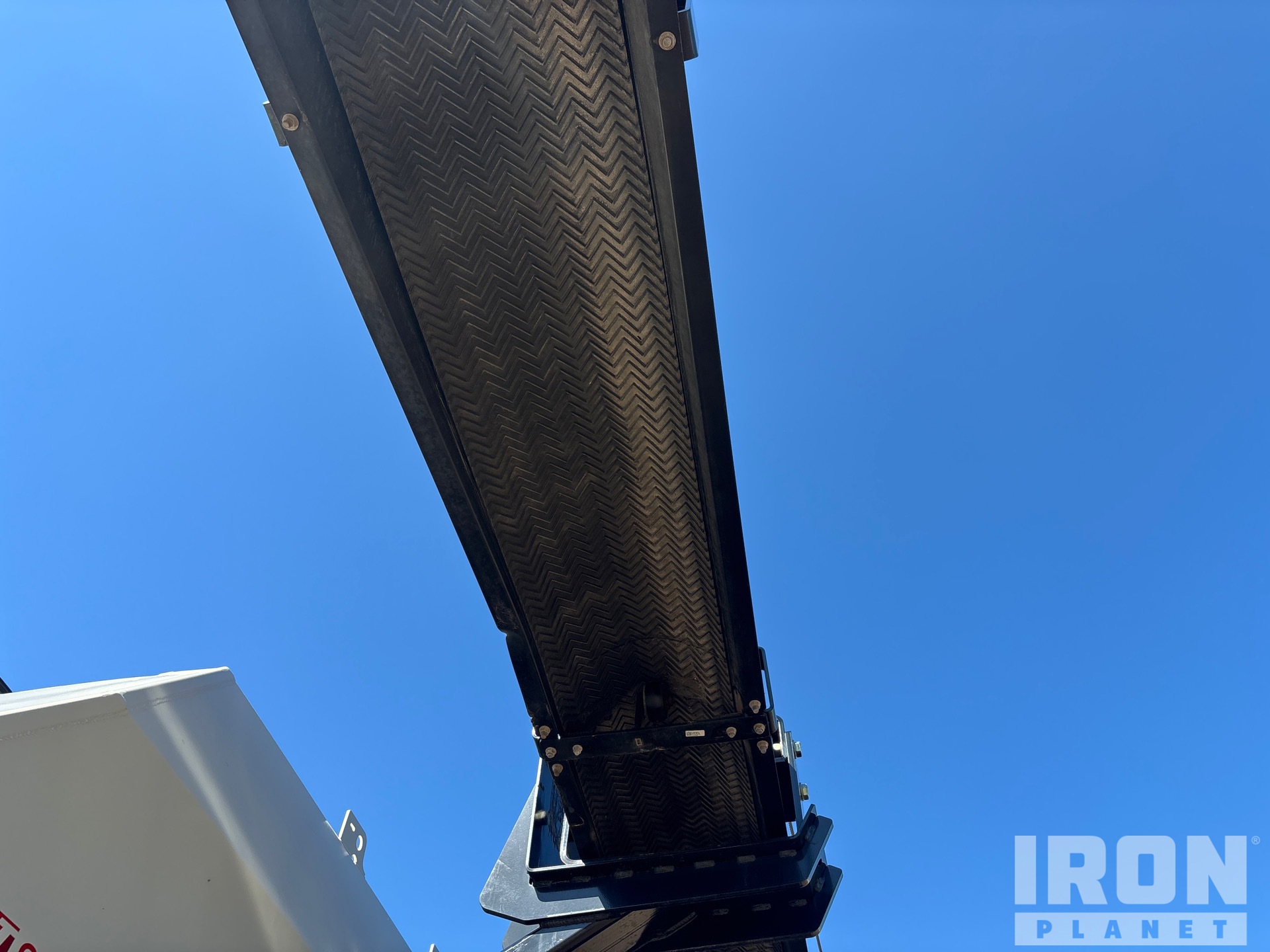 2023 Bourgault 3335-76PHD