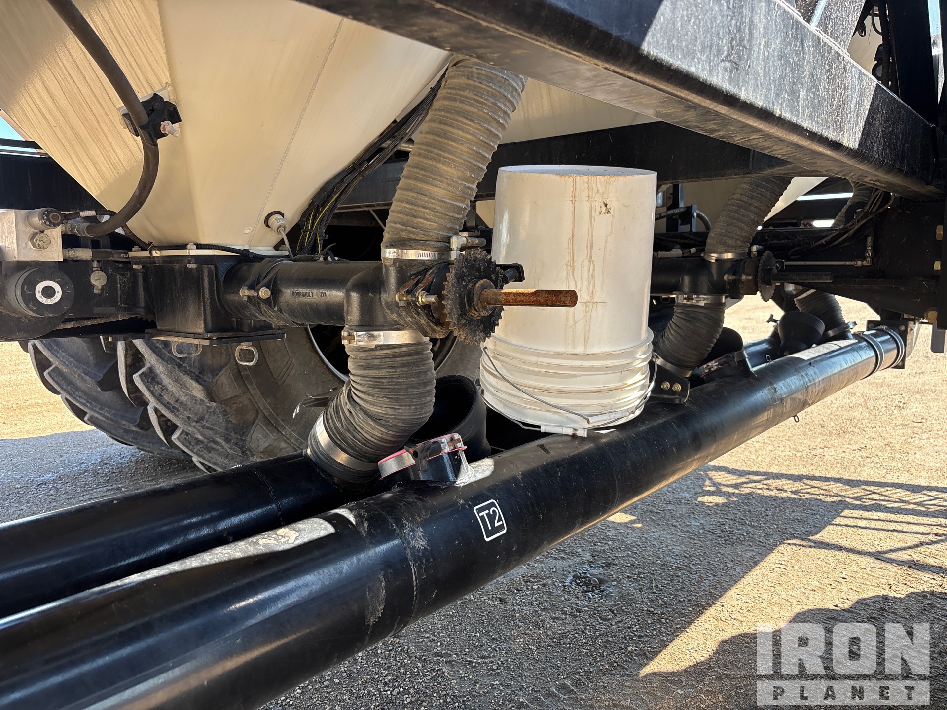 2023 Bourgault 3335-76PHD
