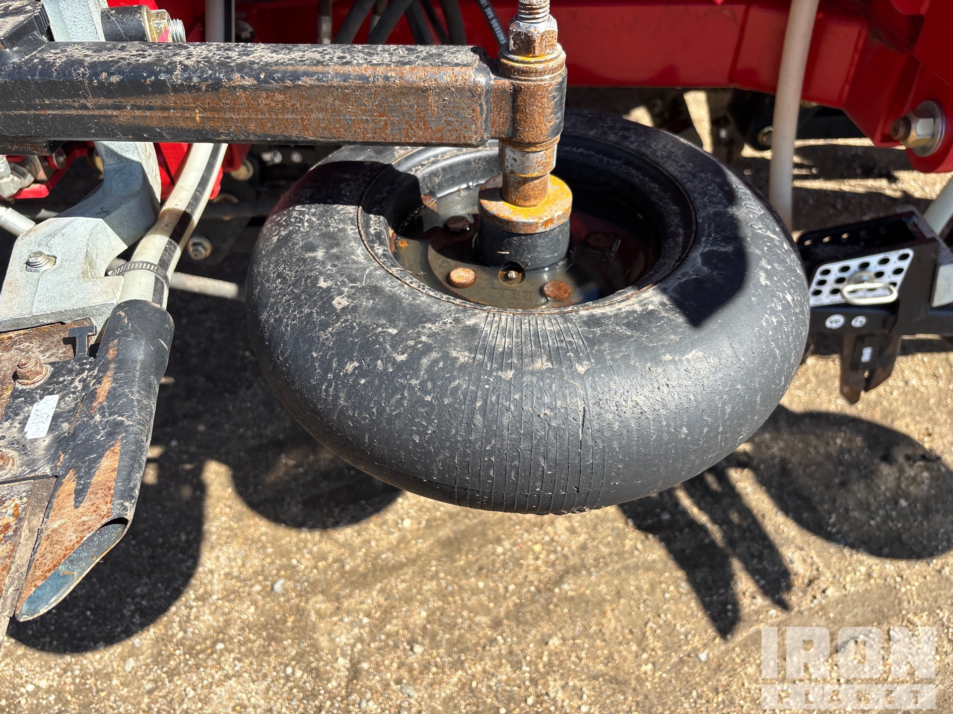2023 Bourgault 3335-76PHD