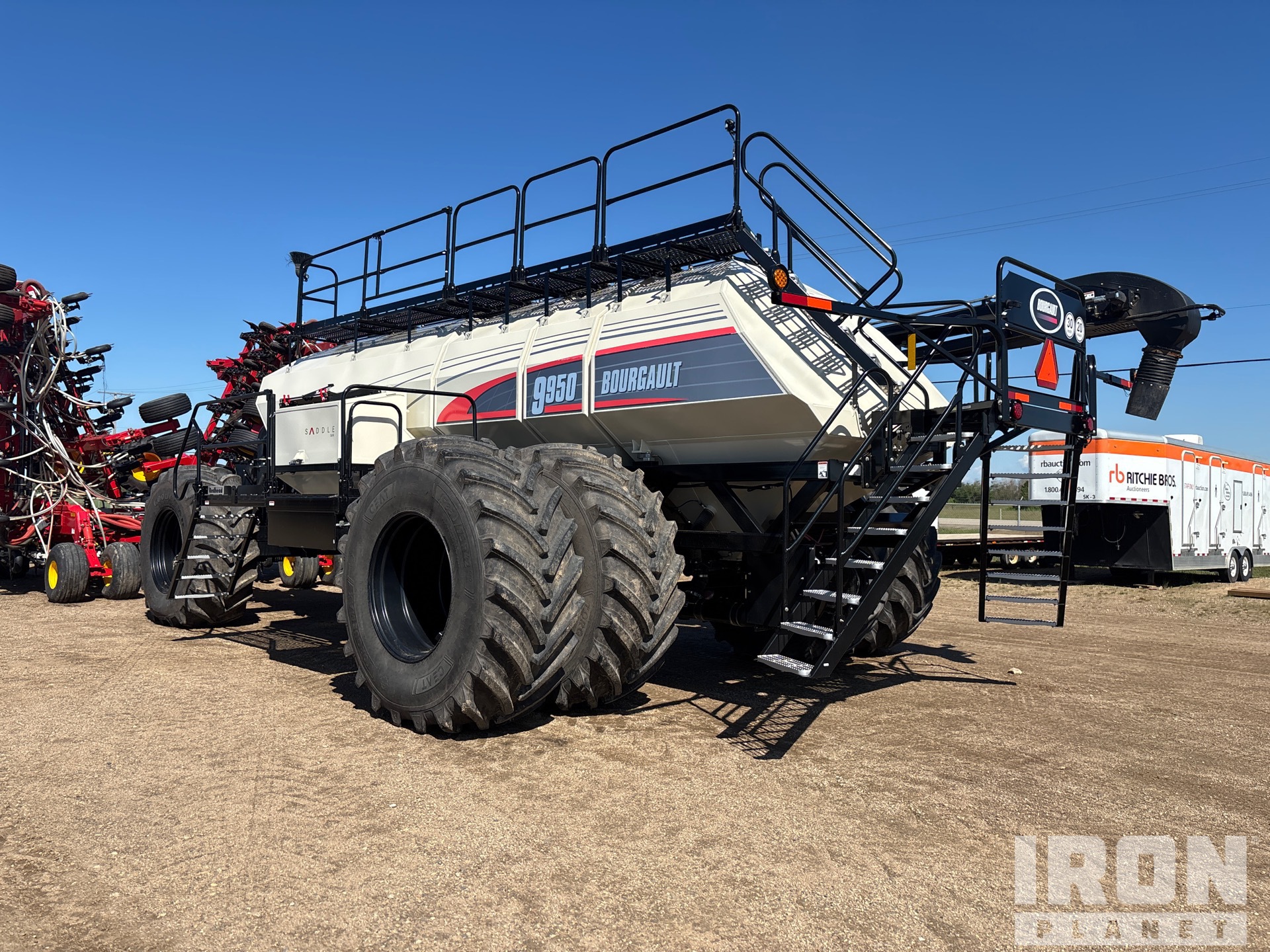 2023 Bourgault 3335-76PHD