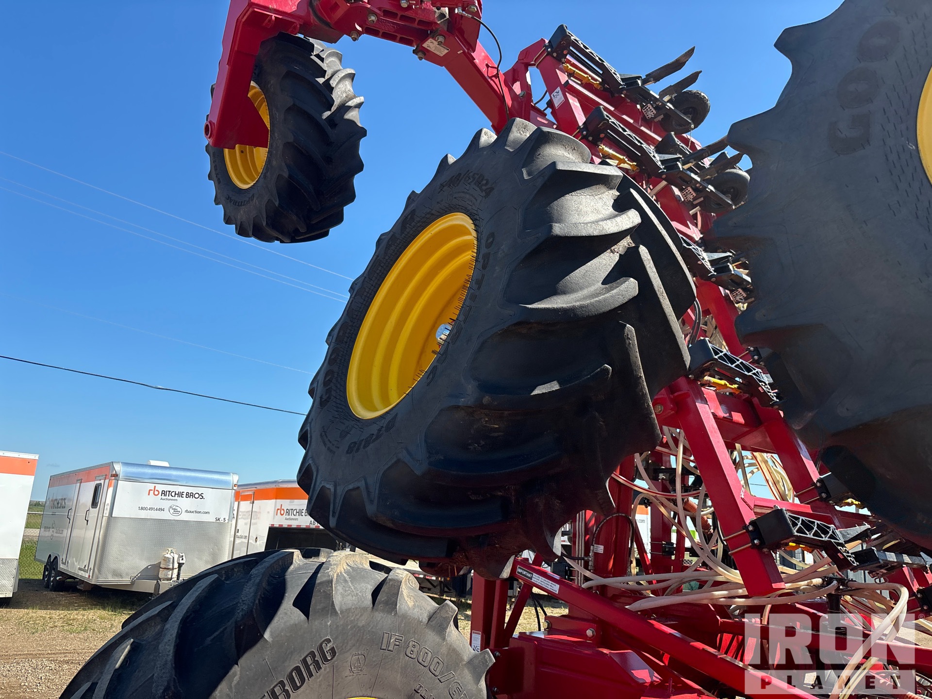 2023 Bourgault 3335-76PHD