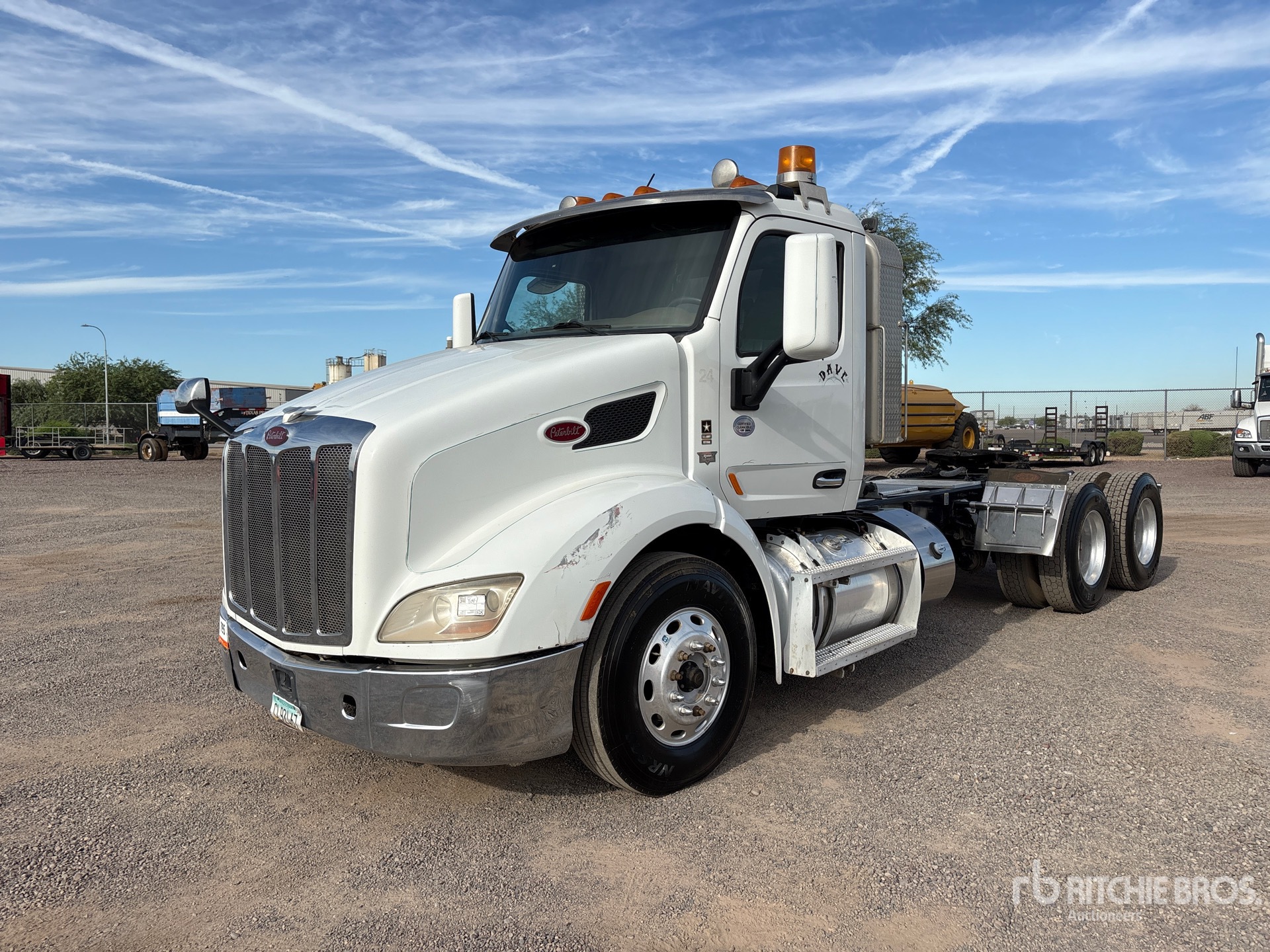 Photo of 2017 Peterbilt 579