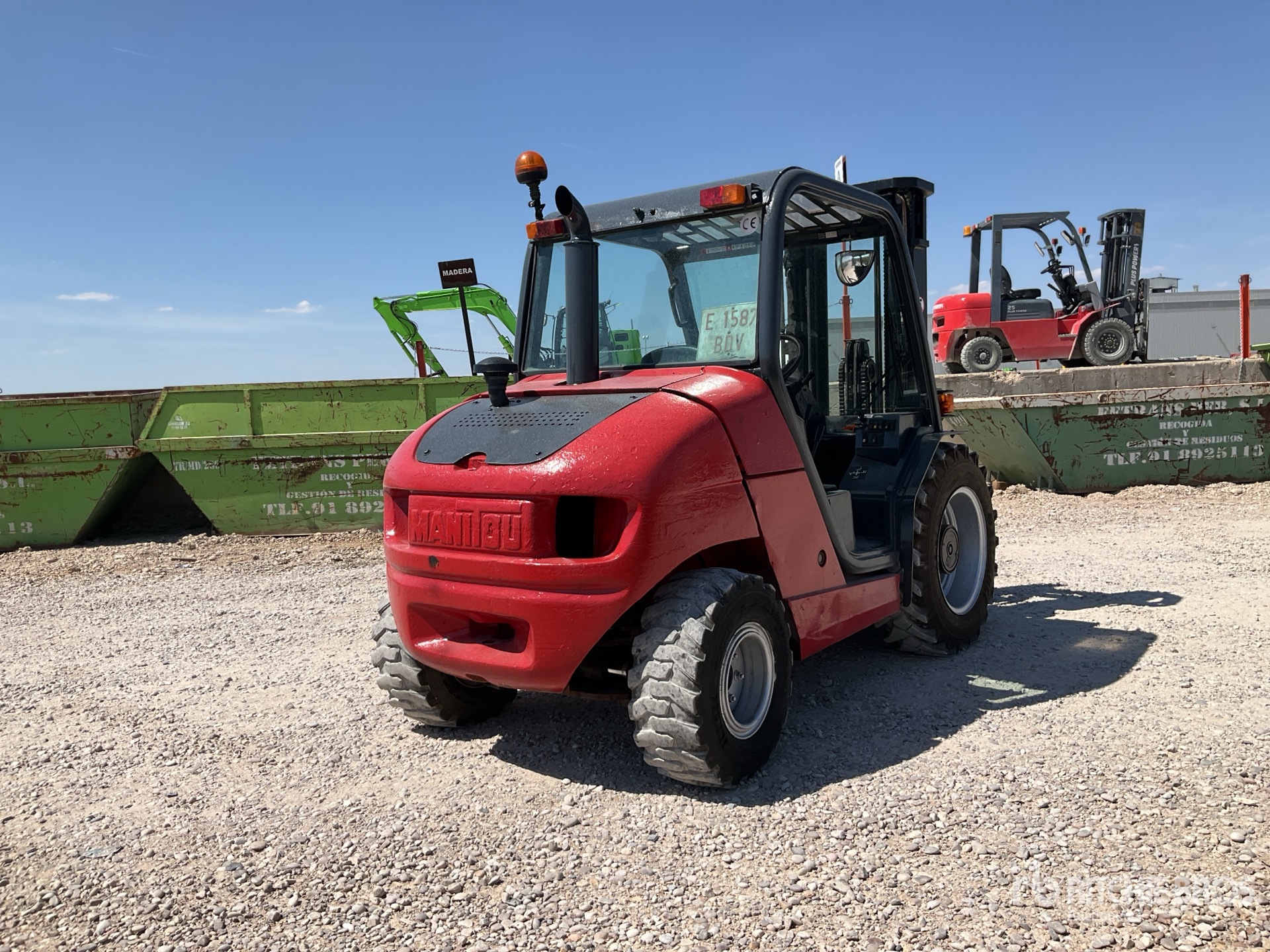 General Appearance with Picture, Right Rear Corner