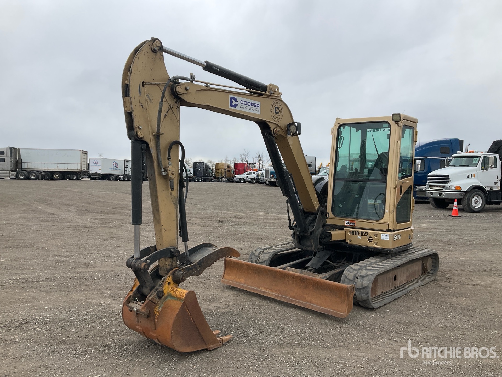 Photo of a  John Deere HYDRAULIC EXCAV