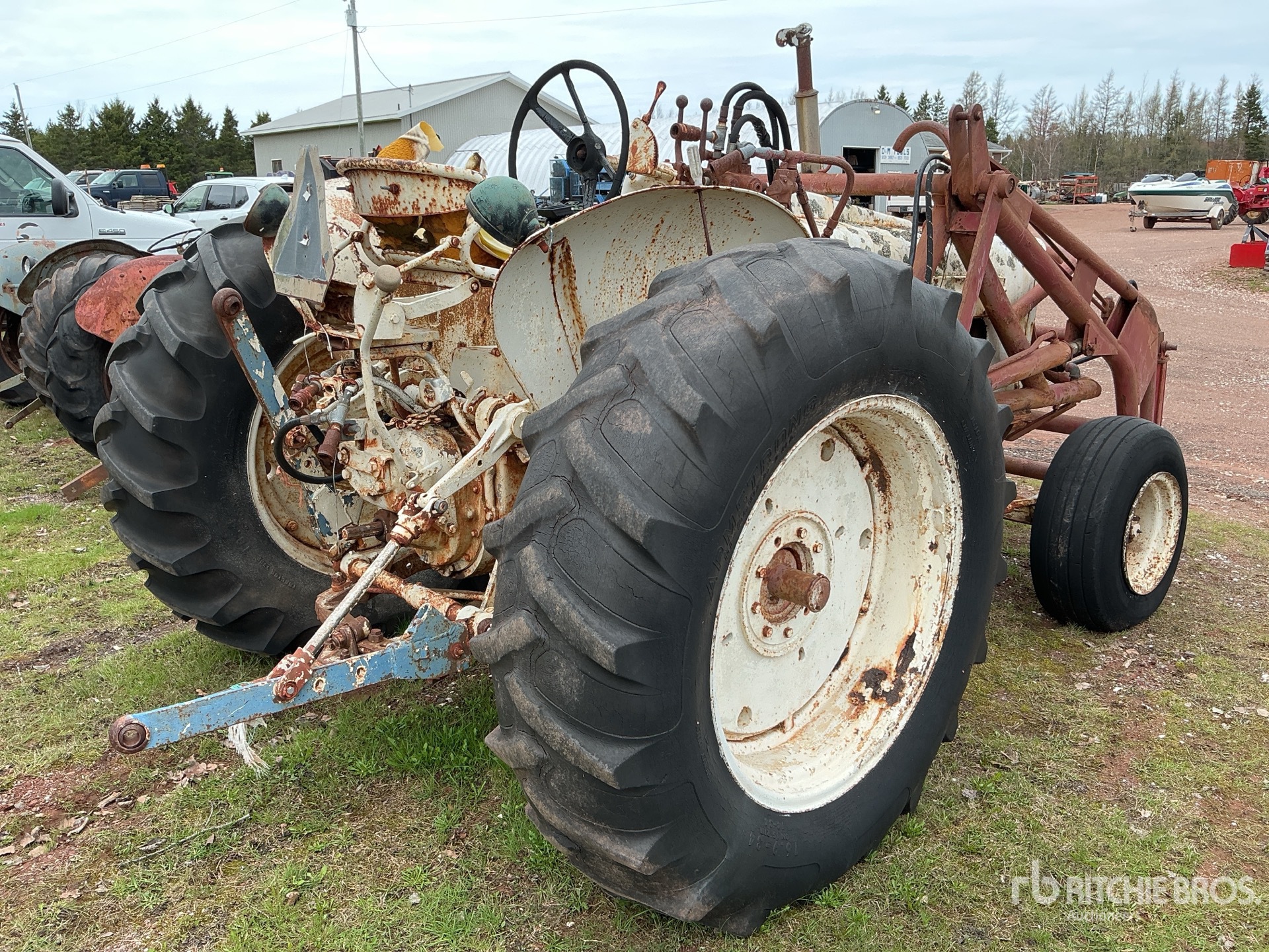 General Appearance with Picture, Right Rear Corner