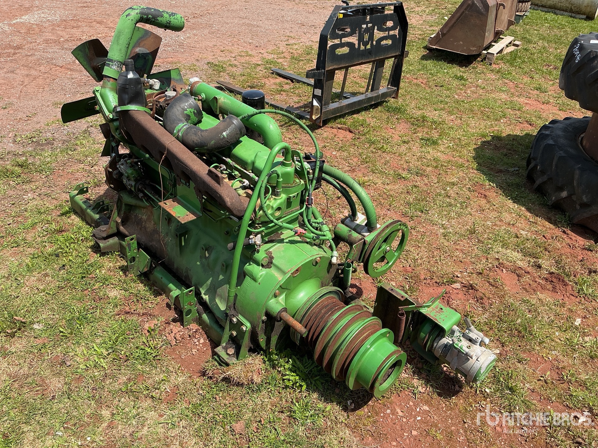 General Appearance with Picture, Left Rear Corner
