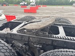 4 Underbody - Truck with