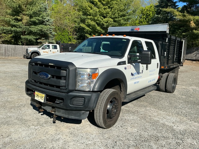2016 Ford F-450 XL 4x2 Crew Cab Flatbed Truck 2016 Ford F-450 XL 4x2 Crew Cab Flatbed Truck