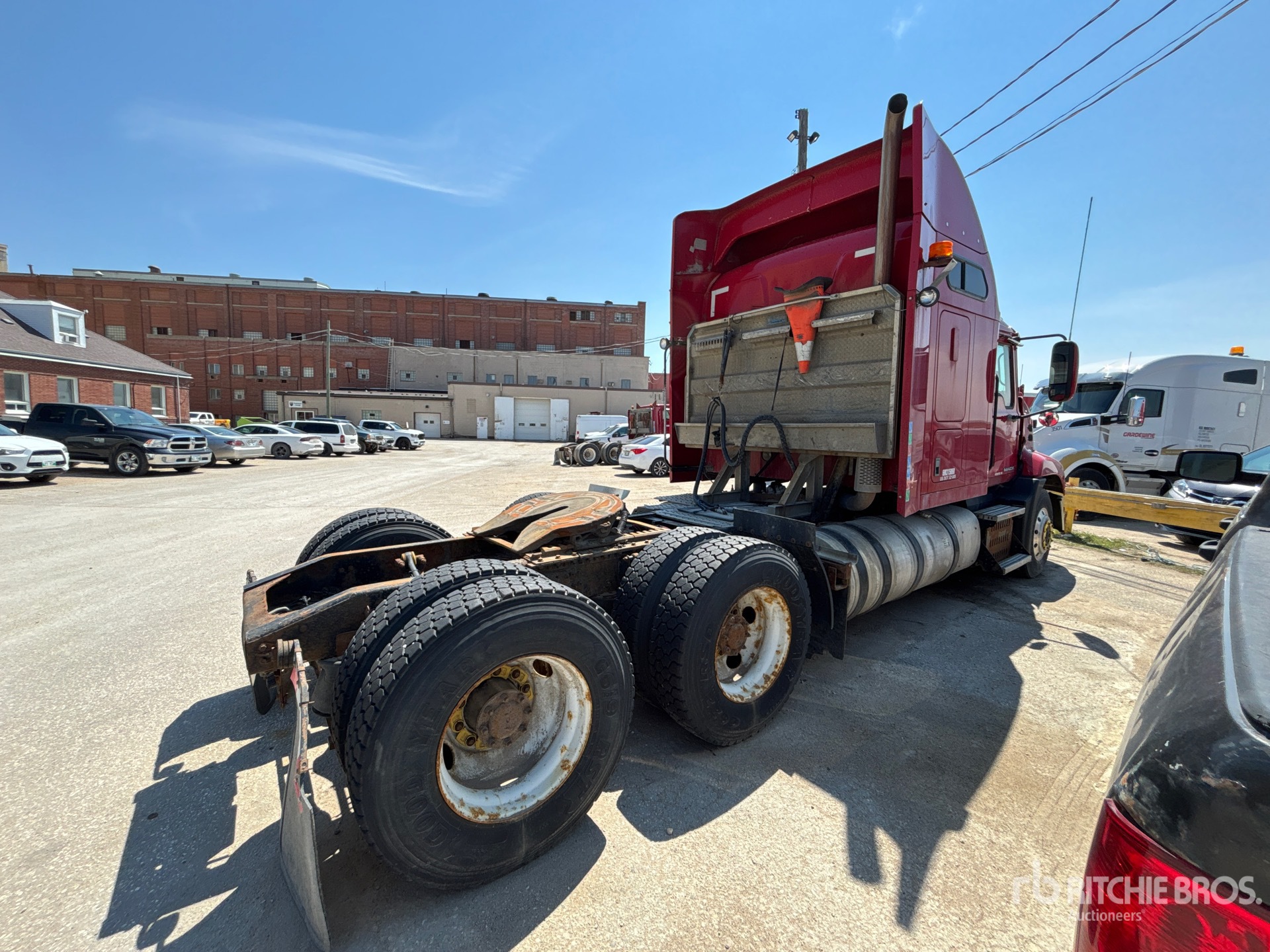 General Appearance with Picture, Right Rear Corner