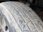 4 Underbody - Truck with