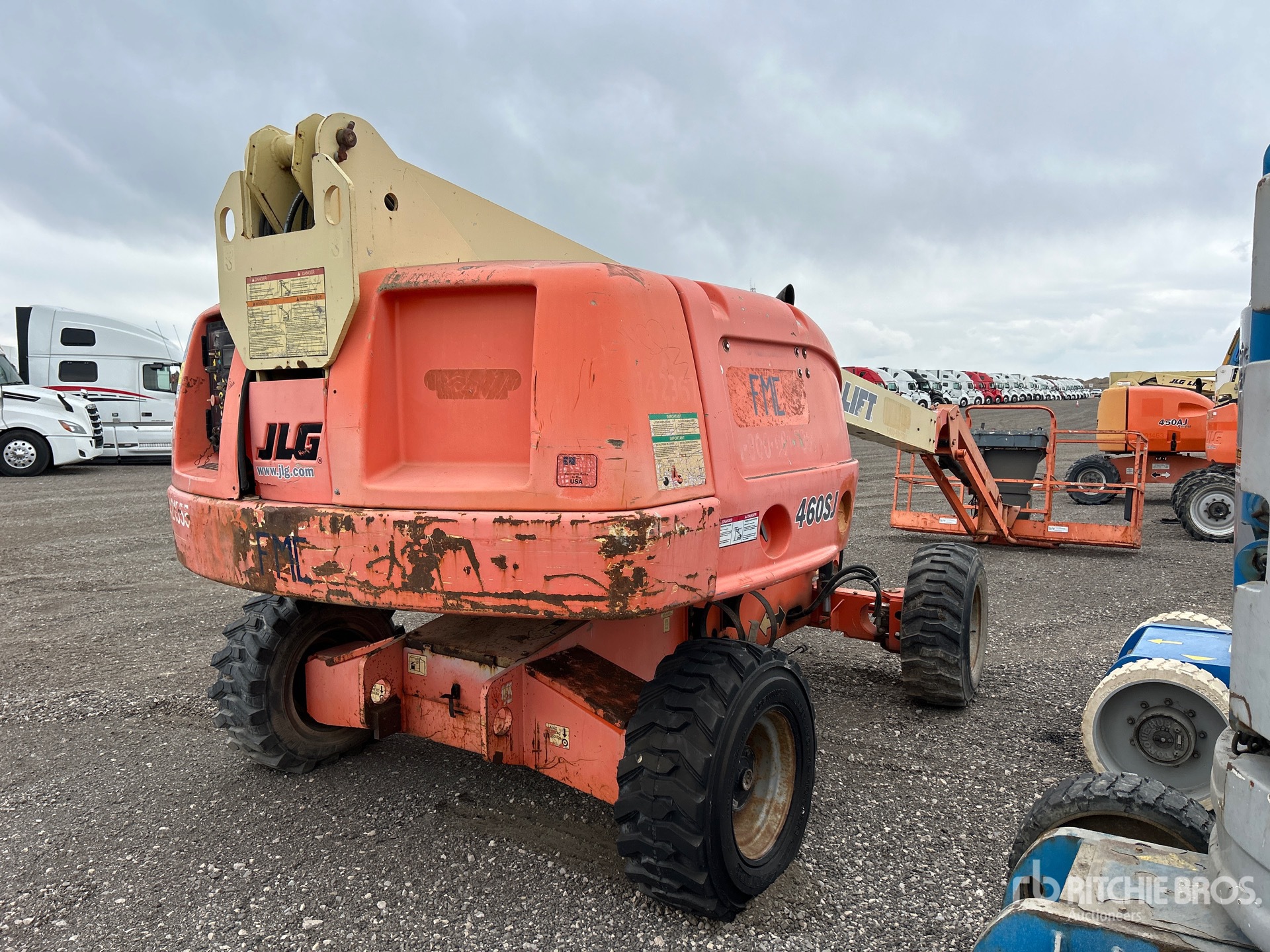 General Appearance with Picture, Right Rear Corner