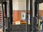 Hydraulics with Mast Lift Cylinders