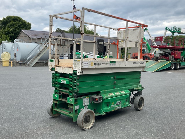 2017 JLG 3246ES Electric Scissor Lift 2017 JLG 3246ES Electric Scissor Lift