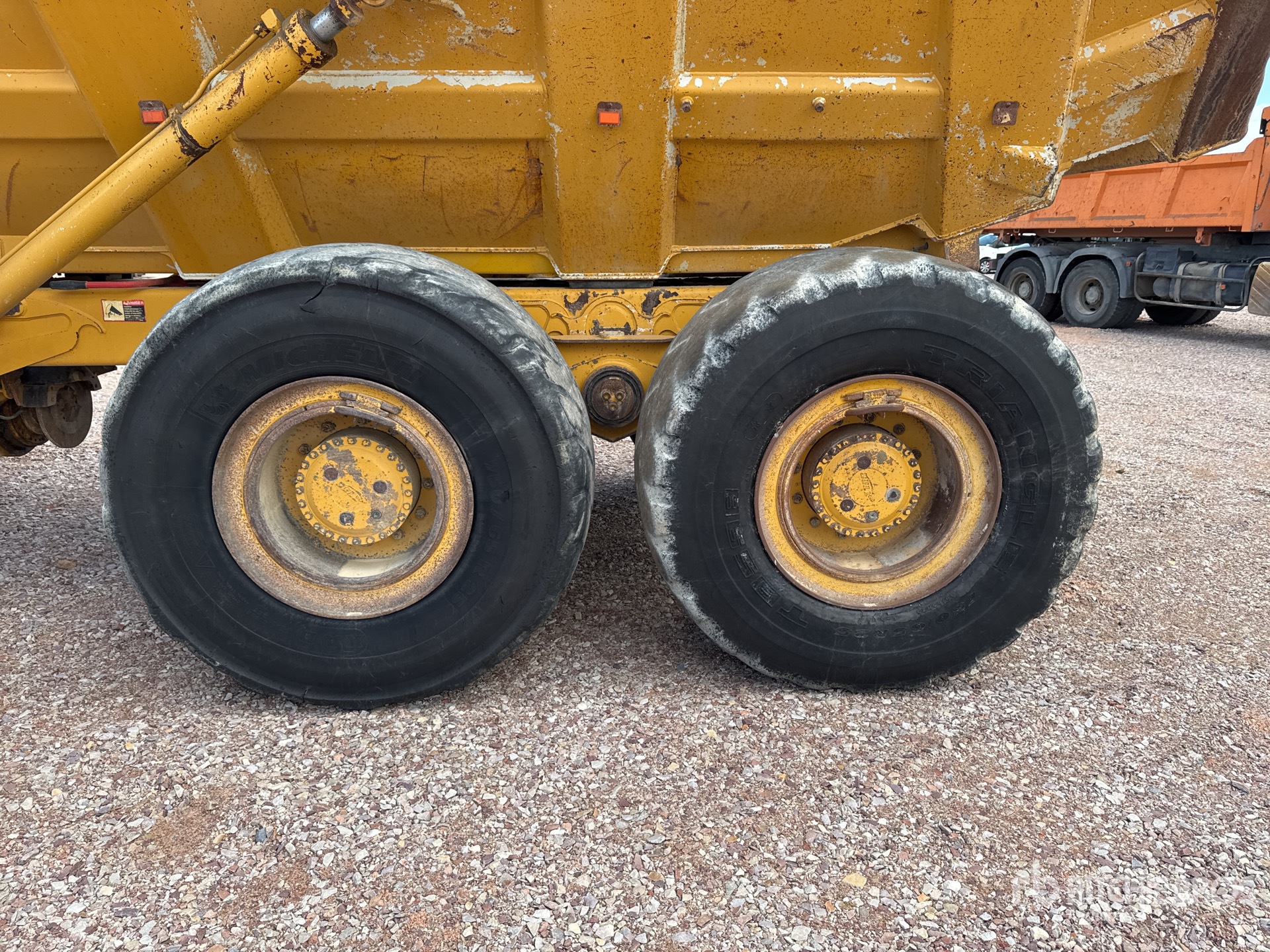 Bell B30D