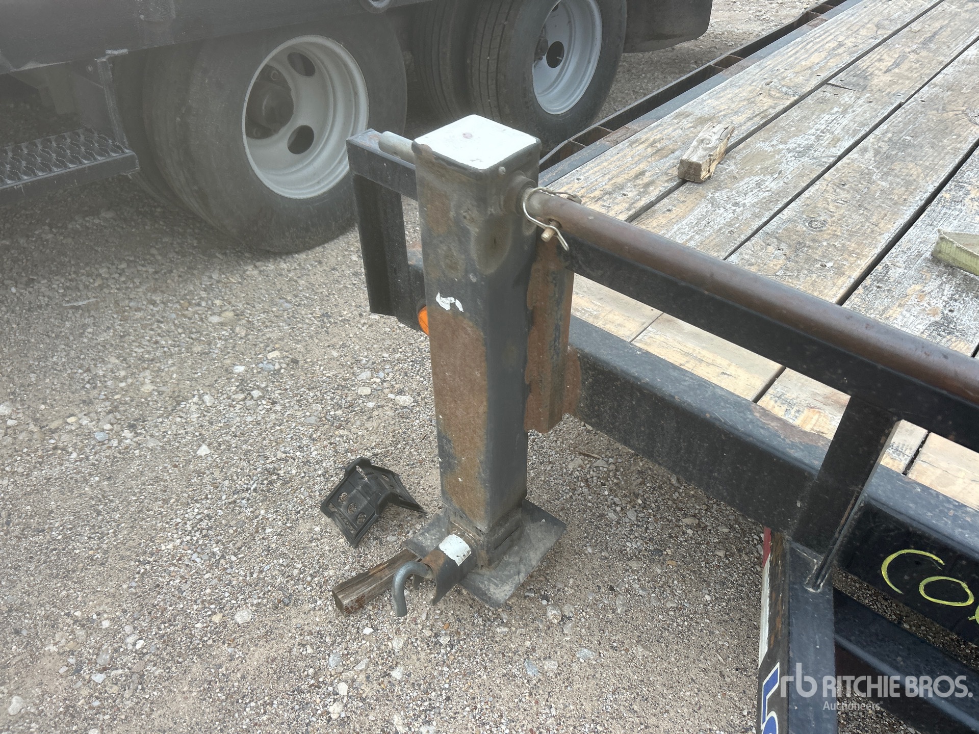 2015 Load Trail 22 ft T/A