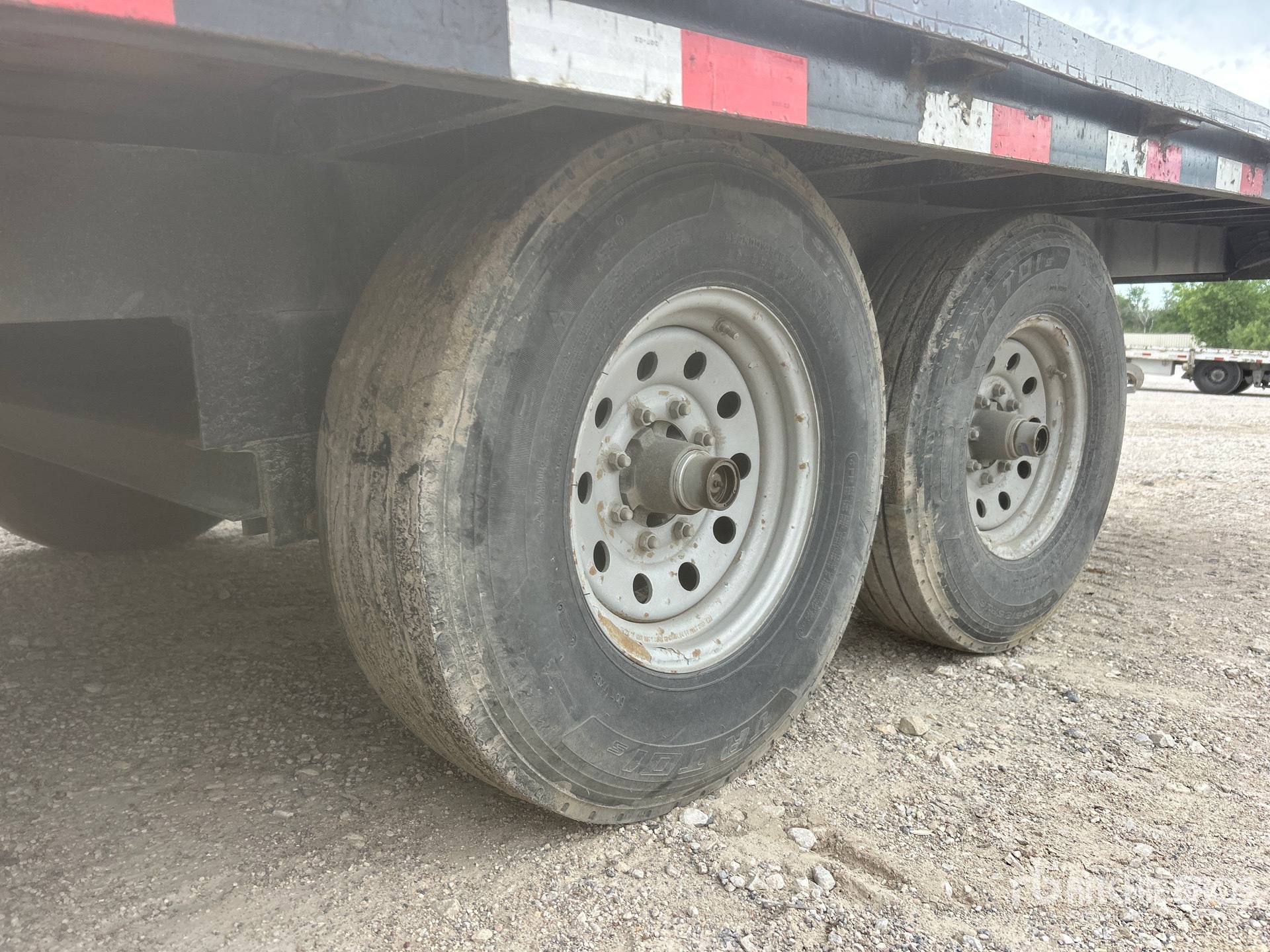 2015 Load Trail 22 ft T/A