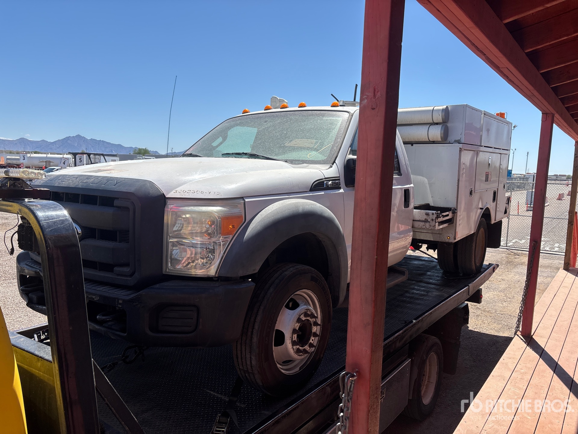 Photo of a 2012 Ford F-450