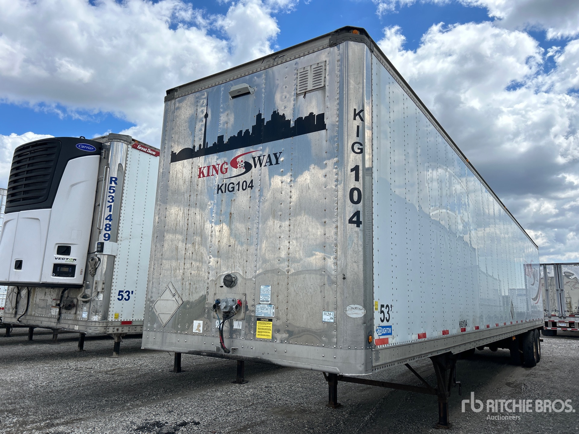 Photo of a 2005 Stoughton AVW-535T-S-C-AR