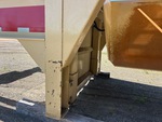 Chassis with Fahrgestell-/Zugstangenheber