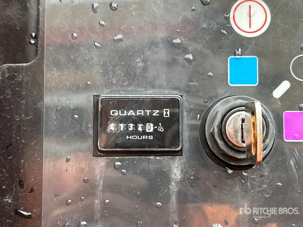 General Appearance with Hour Meter / Odometer