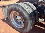 4 Underbody - Truck with Right Rear Drive Tires