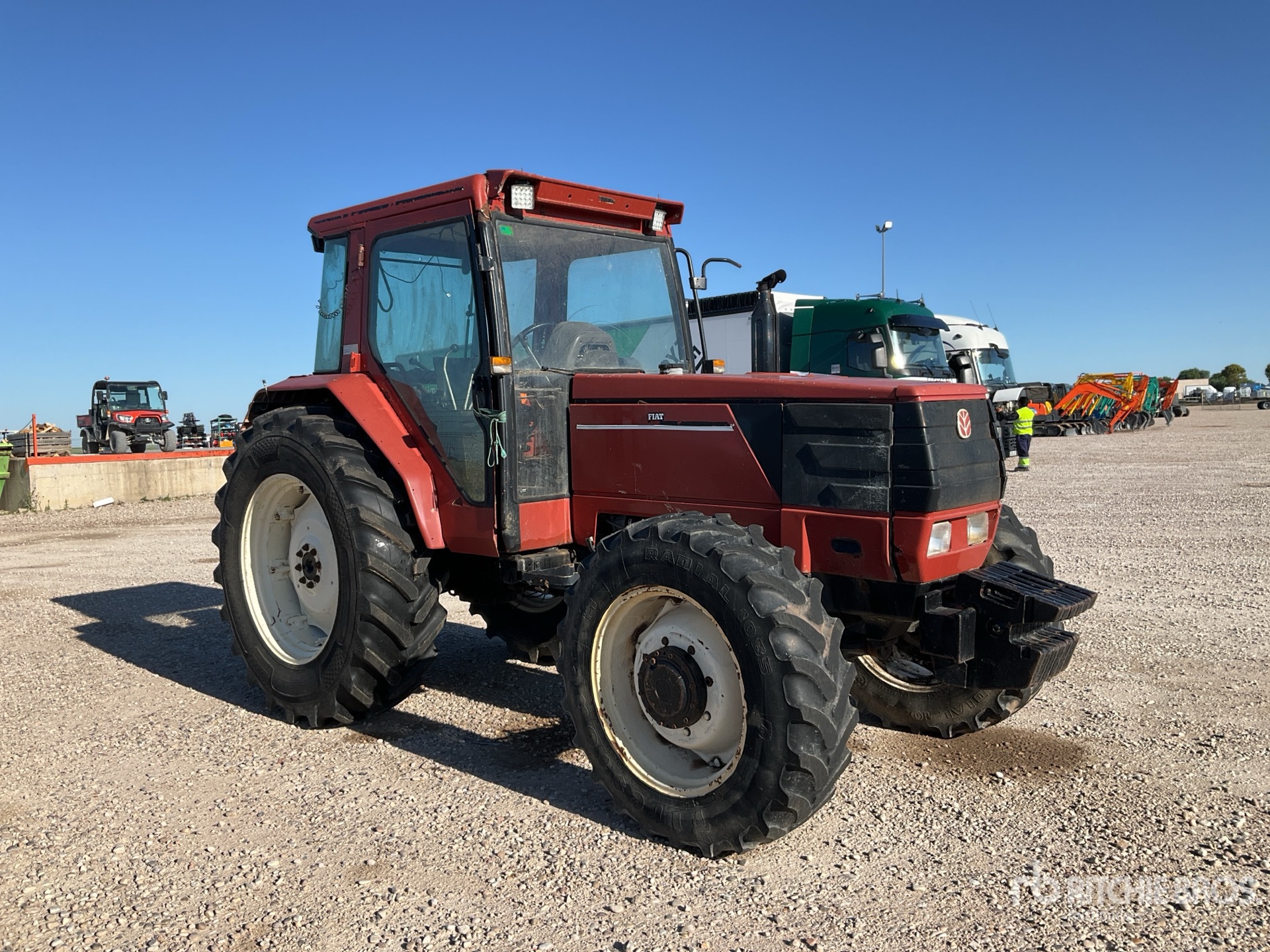 General Appearance with Picture, Right Front Corner