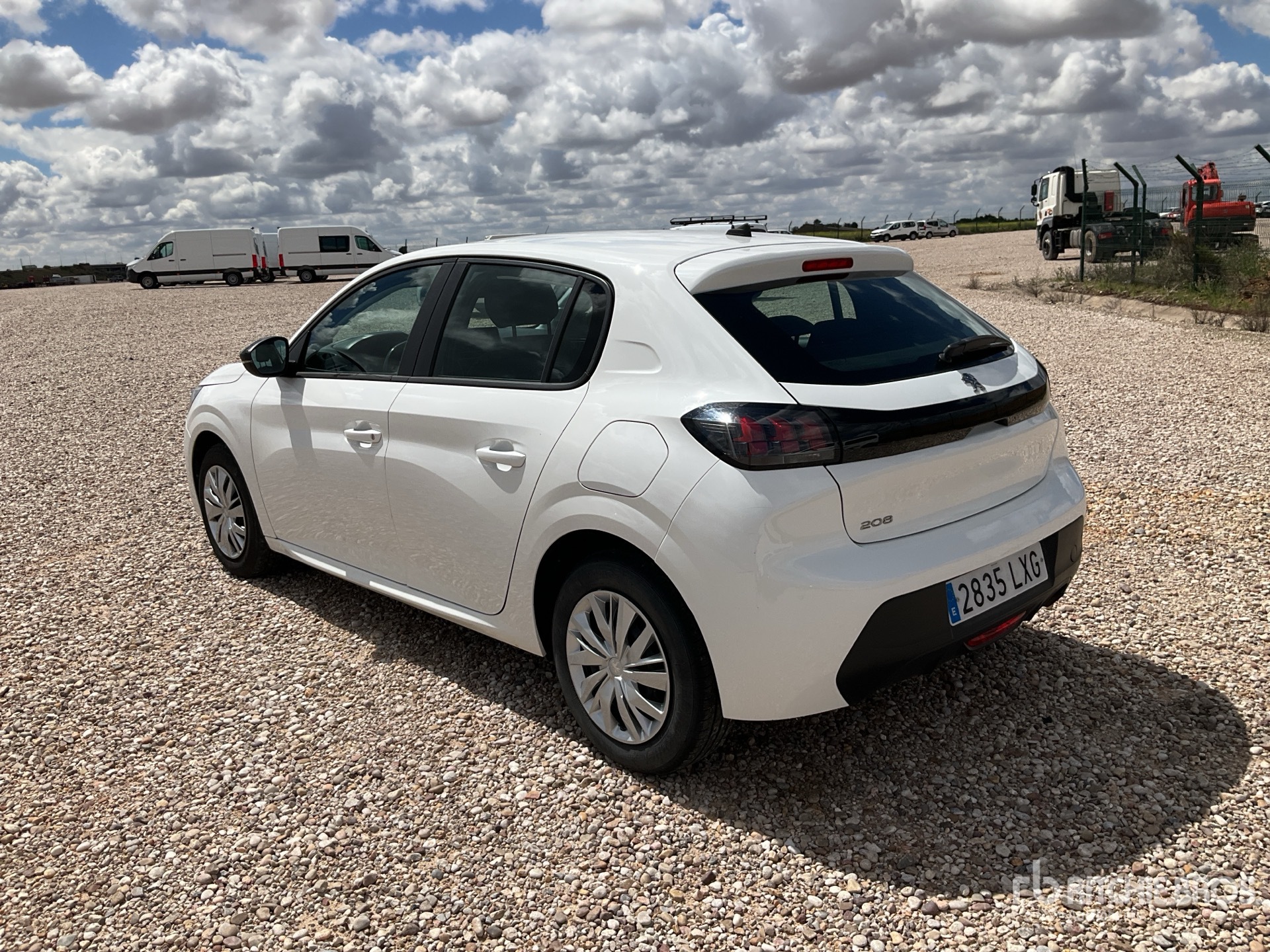 General Appearance with Picture, Left Rear Corner