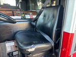 Cab with Seats/armrests
