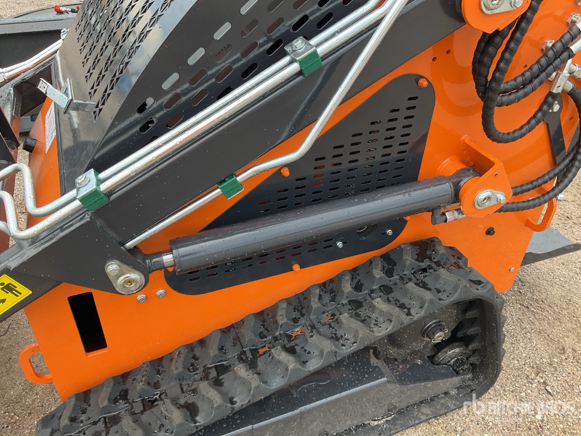 Chassis Photos with