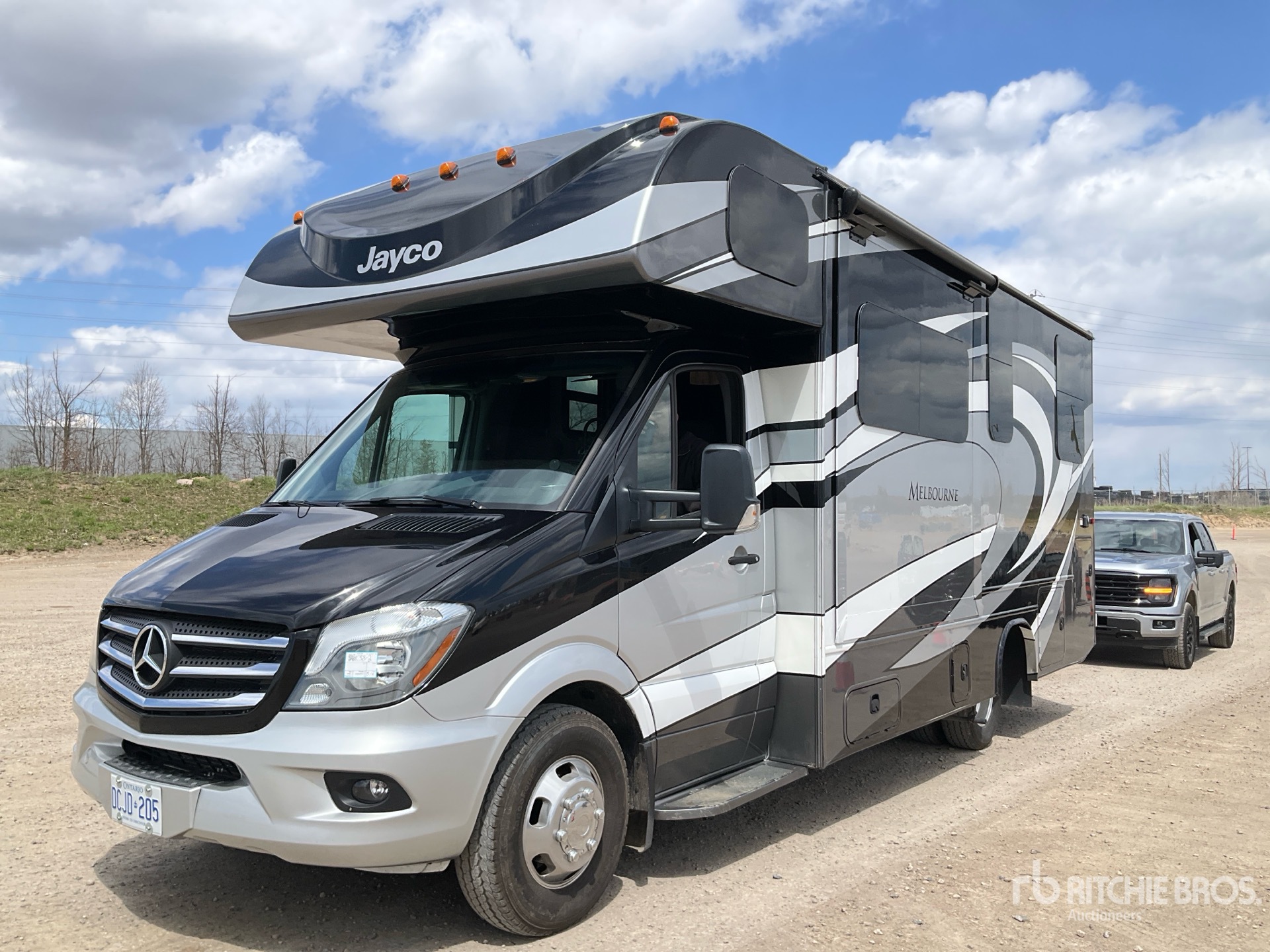 Photo of a 2019 Mercedes-Benz SPRINTER 3500