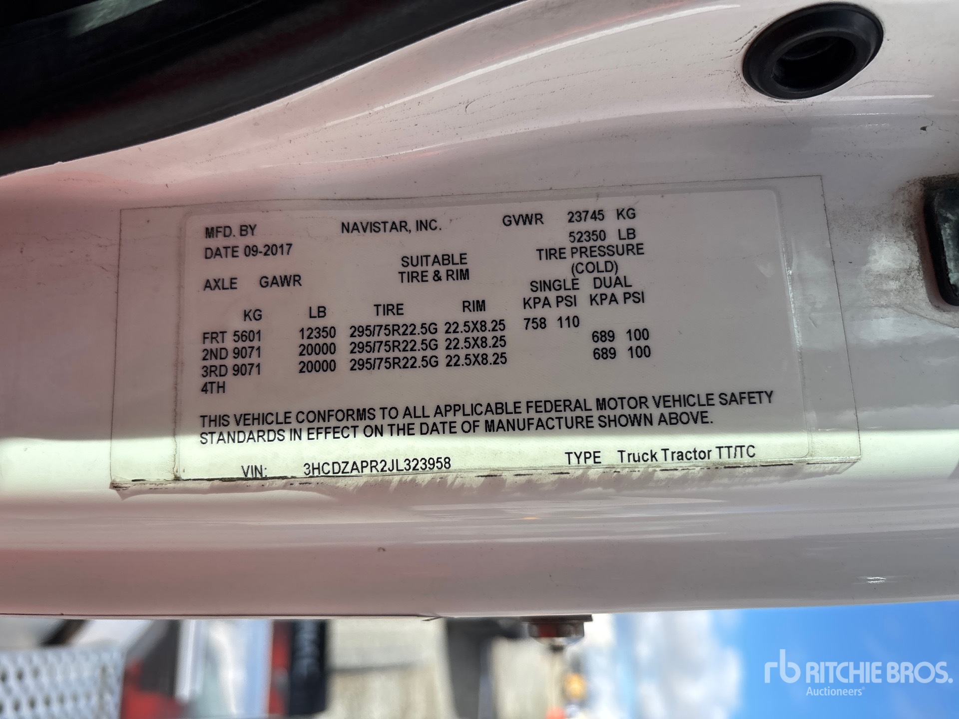2018 International LT625