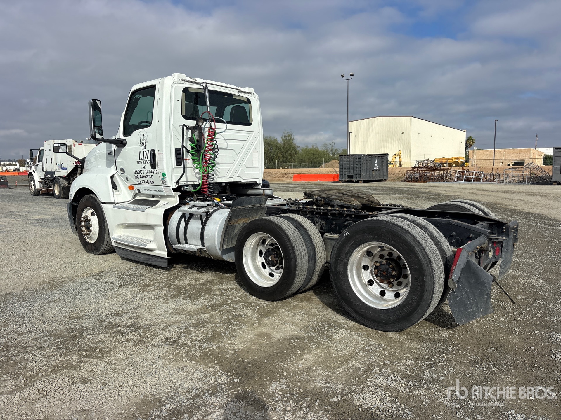 2018 International LT625