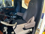 Cab with Sitze / Armlehnen